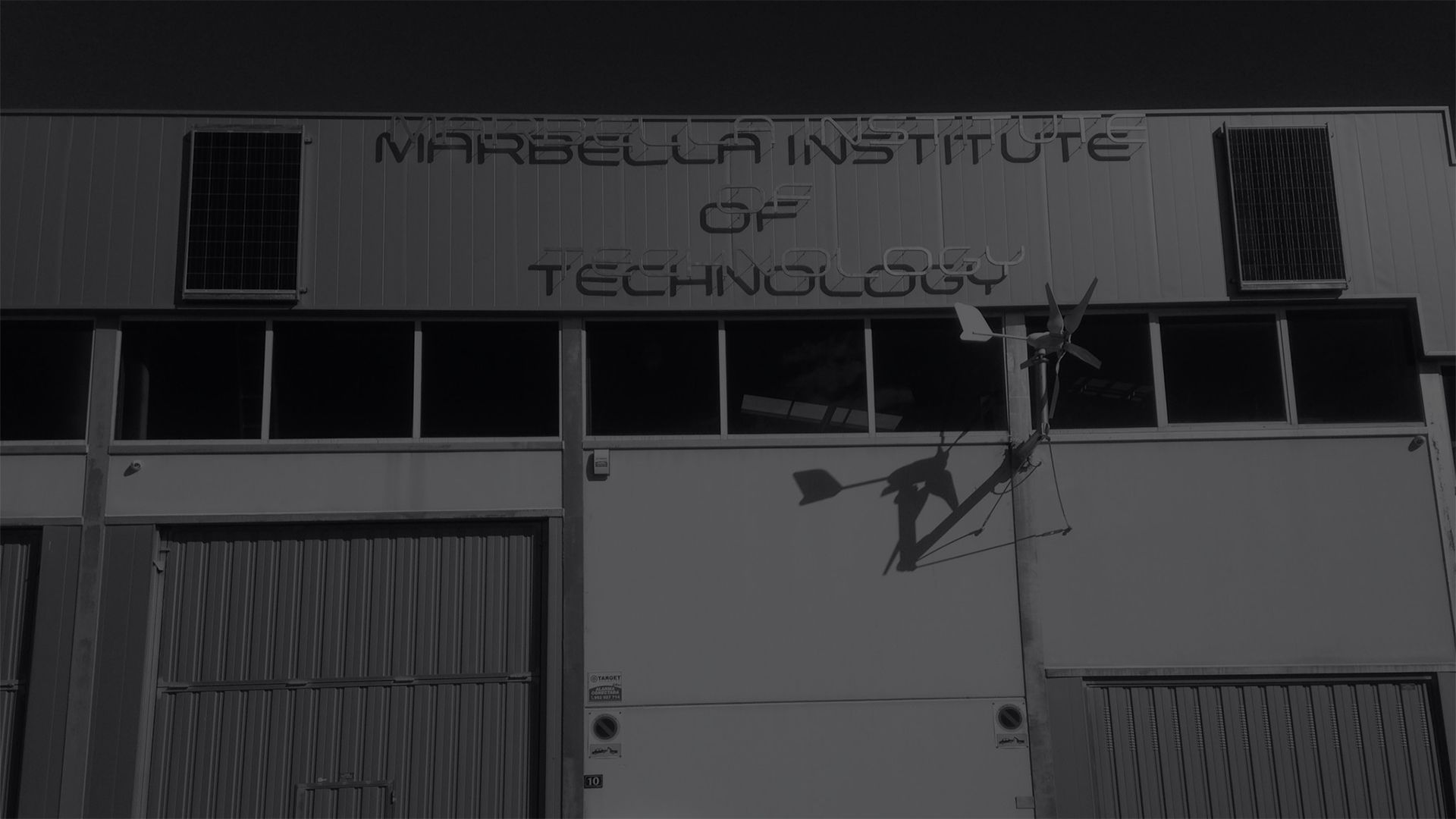 Students working in the MITEC workshop